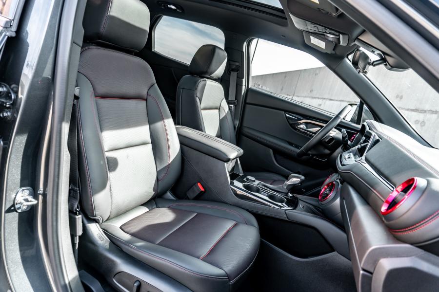 Интерьер Chevrolet Blazer RS 2019 года  (фото 39 из 40)